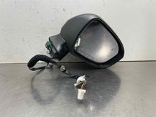 Load image into Gallery viewer, Side View Door Mirror Nissan Rogue 2021 - NW562063
