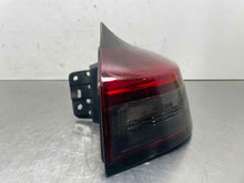 Load image into Gallery viewer, TAIL LAMP LIGHT - NW561962
