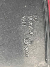Load image into Gallery viewer, TAIL LAMP LIGHT - NW561962
