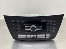 Load image into Gallery viewer, RADIO Mercedes-Benz C250 C300 C350 C63 2013 13 - NW462169
