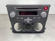 Load image into Gallery viewer, RADIO Subaru Legacy 2007 07 2008 08 AM/FM/CD - NW462170
