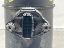Load image into Gallery viewer, Mass Air Flow Sensor Meter MAF G20 I30 Maxima Sentra 00 01 02 - NW464471
