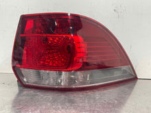 Load image into Gallery viewer, TAIL LIGHT LAMP ASSEMBLY Golf Jetta 10 11 12 13 14 Right - NW561966

