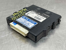 Load image into Gallery viewer, TRANSFER CASE CONTROL MODULE COMPUTER Lexus IS250 06 07 08 - NW464488
