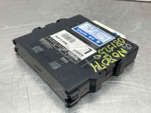 Load image into Gallery viewer, TRANSFER CASE CONTROL MODULE COMPUTER Lexus IS250 06 07 08 - NW464488
