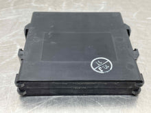 Load image into Gallery viewer, TRANSFER CASE CONTROL MODULE COMPUTER Lexus IS250 06 07 08 - NW464488
