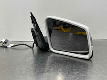 Load image into Gallery viewer, SIDE VIEW DOOR MIRROR E250D E300 E350 E400 E550 E63 2014 14 Right - NW465080
