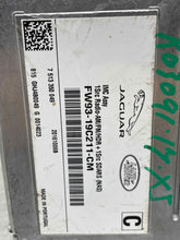 Load image into Gallery viewer, Radio Jaguar XJ 2017 - NW465324

