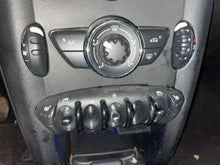 Load image into Gallery viewer, TEMPERATURE CONTROLS Cooper Clubman Countryman 11 12 13 14 - NW562140
