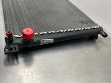 Load image into Gallery viewer, RADIATOR Mini Cooper Clubman Countryman 2007 07 2008 08 2009 09 10 11 12 - NW562806
