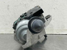 Load image into Gallery viewer, Windshield Wiper Motor  FOCUS RS 2017 - NW561995
