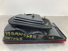 Load image into Gallery viewer, TAIL LIGHT LAMP ASSEMBLY BMW 528i 540i 1999 99 2000 00 Left - NW466706

