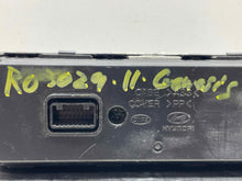 Load image into Gallery viewer, INFO-GPS SCREEN Genesis 2009 09 2010 10 2011 11 2012 12 - NW467204
