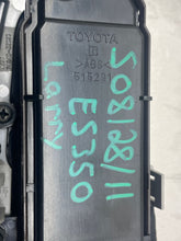 Load image into Gallery viewer, FRONT DOOR WINDOW SWITCH Lexus ES350 07 08 09 10 11 12 Left - NW453165
