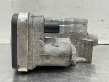 Load image into Gallery viewer, THROTTLE BODY EOS TT A3 Passat 06 07 08 09 3.6L - NW562235
