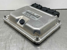 Load image into Gallery viewer, ECU ECM COMPUTER Audi A4 2005 05 3.0L - NW468104
