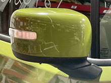 Load image into Gallery viewer, Side View Door Mirror Jeep Renegade 2016 - NW562353
