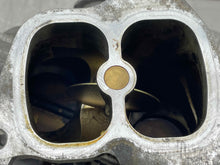 Load image into Gallery viewer, THROTTLE BODY LEXUS ES300 99 00 01 - NW468726
