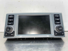 Load image into Gallery viewer, INFO-GPS SCREEN Land Rover Range Rover 05 06 07 08 09 - NW563123
