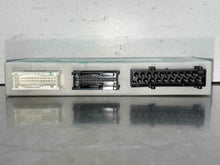 Load image into Gallery viewer, BODY CONTROL MODULE BCM COMPUTER Range Rover 2008 08 2009 09 - NW562988

