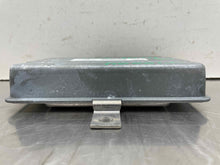 Load image into Gallery viewer, SUSPENSION CONTROL MODULE COMPUTER Range Rover 07 08 09 - NW562990
