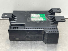 Load image into Gallery viewer, DOOR CONTROL MODULE COMPUTER Honda Odyssey 08 09 10 Right - NW471053
