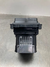Load image into Gallery viewer, Floor Shifter Land Rover Evoque 2017 - NW471543

