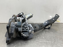 Load image into Gallery viewer, Convertible Top Motor  LEXUS IS250 2010 - NW472437
