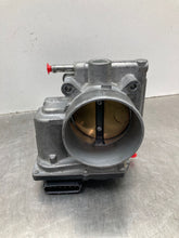 Load image into Gallery viewer, THROTTLE BODY Mazda Rx8 2004 04 05 06 07 08 09 10 - NW472710
