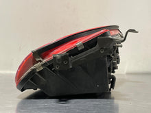 Load image into Gallery viewer, Headlight Lamp Assembly Mitsubishi 3000GT 1995 - NW103447
