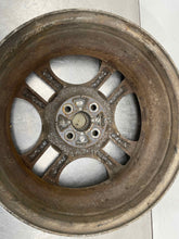 Load image into Gallery viewer, Wheel Rim Saturn Ion 2003 - NW474529
