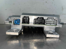 Load image into Gallery viewer, RADIO AMPLIFIER Edge Escape Expedition Explorer Explorer 08-17 - NW563856
