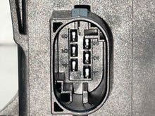 Load image into Gallery viewer, STABILITY CONTROL MODULE COMPUTER Sequoia Tundra 2007-2016  4X4 - NW563672
