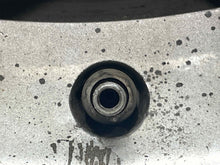 Load image into Gallery viewer, WHEEL RIM Venza 09-13 19x7-1/2 ALLOY 19x7-1/2, 5 lug, 4-1/2" - NW476848
