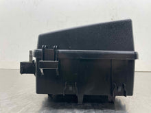 Load image into Gallery viewer, Fuse Box Pontiac G8 2009 - NW459730
