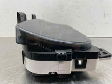 Load image into Gallery viewer, Speedometer Cluster Ford Taurus 2014 - NW563962
