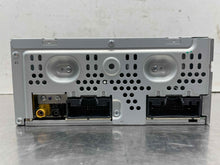 Load image into Gallery viewer, RADIO Ford Taurus 2013 13 2014 14 2015 15 - NW564044
