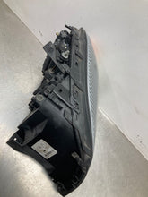 Load image into Gallery viewer, HEADLIGHT LAMP ASSEMBLY Cadillac Deville DHS DTS 2003 03 Right - NW476606
