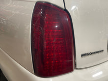 Load image into Gallery viewer, TAIL LIGHT LAMP ASSEMBLY Deville DHS DTS 00 01 02 03 04 05 Left - NW476788
