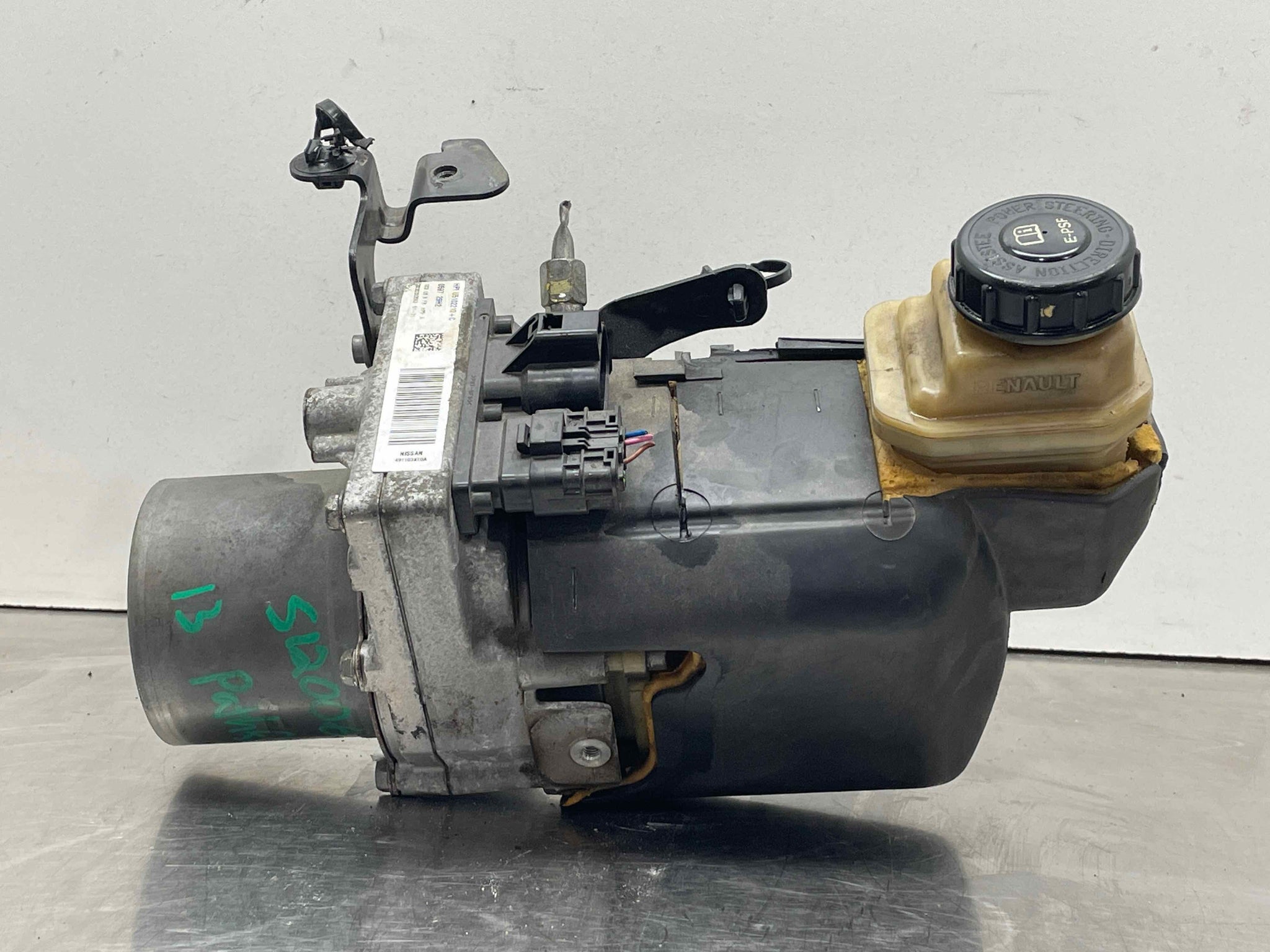 6/2@たんたんページ POWER STEERING PUMP Nissan Pathfinder 2016 16 - NW477216