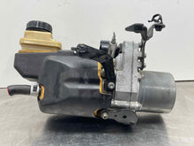 Load image into Gallery viewer, POWER STEERING PUMP Nissan Pathfinder 2016 16 - NW477216
