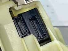 Load image into Gallery viewer, Floor Shifter  MERCEDES C-CLASS 2004 - NW564873
