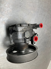 Load image into Gallery viewer, POWER STEERING PUMP A4 A5 2009 09 2010 10 2011 11 2012 12 - NW477215

