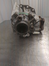 Load image into Gallery viewer, Transfer Case Nissan Rogue 2018 - NW564827

