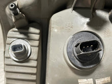 Load image into Gallery viewer, OUTER TAIL LIGHT LAMP Jeep Grand Cherokee 11 12 13 Right - NW480769
