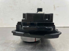 Load image into Gallery viewer, TEMPERATURE CONTROLS Mazda 6 09 10 11 12 13 - NW565285
