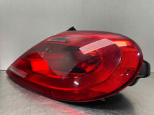 Load image into Gallery viewer, TAIL LIGHT LAMP ASSEMBLY Volkswagen Beetle 12 13 14 15 16 Right - NW492198
