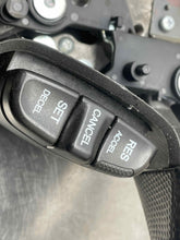 Load image into Gallery viewer, Steering Wheel Honda CR-V 2005 - NW279570
