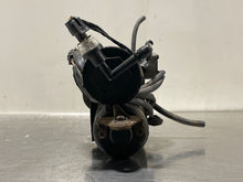Load image into Gallery viewer, Suspension Air Compressor Pump Chevrolet Tahoe 2015 - NW494141

