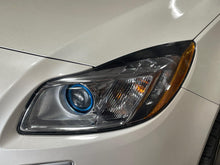 Load image into Gallery viewer, Headlight Lamp Assembly Buick Regal 2013 - NW565878
